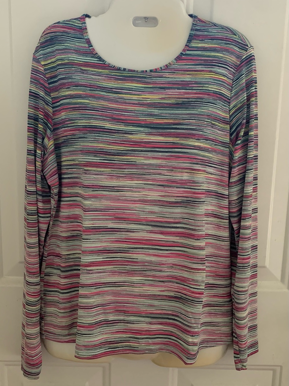 Lands' End size M SunShade Striped Long-Sleeve Swim Tee